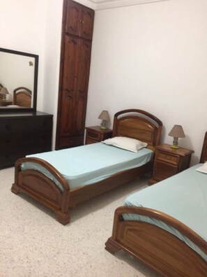 3 chambres, fer et planche à repasser, Wi-Fi