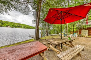 تناول الطعام بالخارج