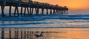 Amelia Island Condo 3bd/2.5ba-Close to beach, pool & Main Beach. Family friendly