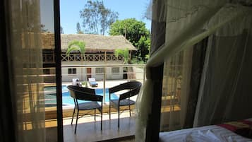 Comfort Single Room, 1 King Bed | Balcony view