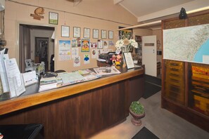 Reception - Peppercorn Motor Inn (Narromine)