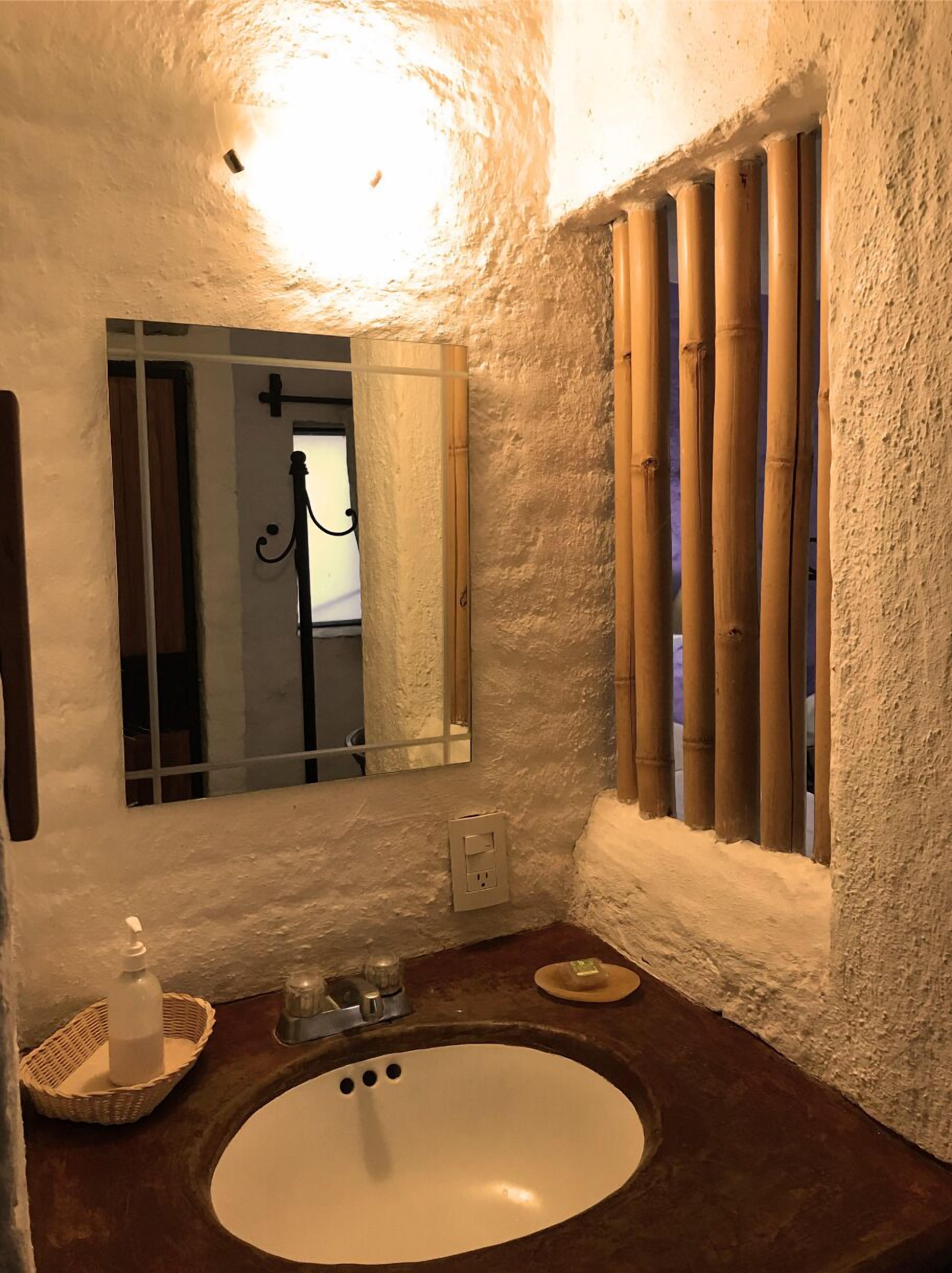 classic room, multiple beds, accessible, courtyard view | egyptian cotton sheets, premium bedding, down duvets, minibar