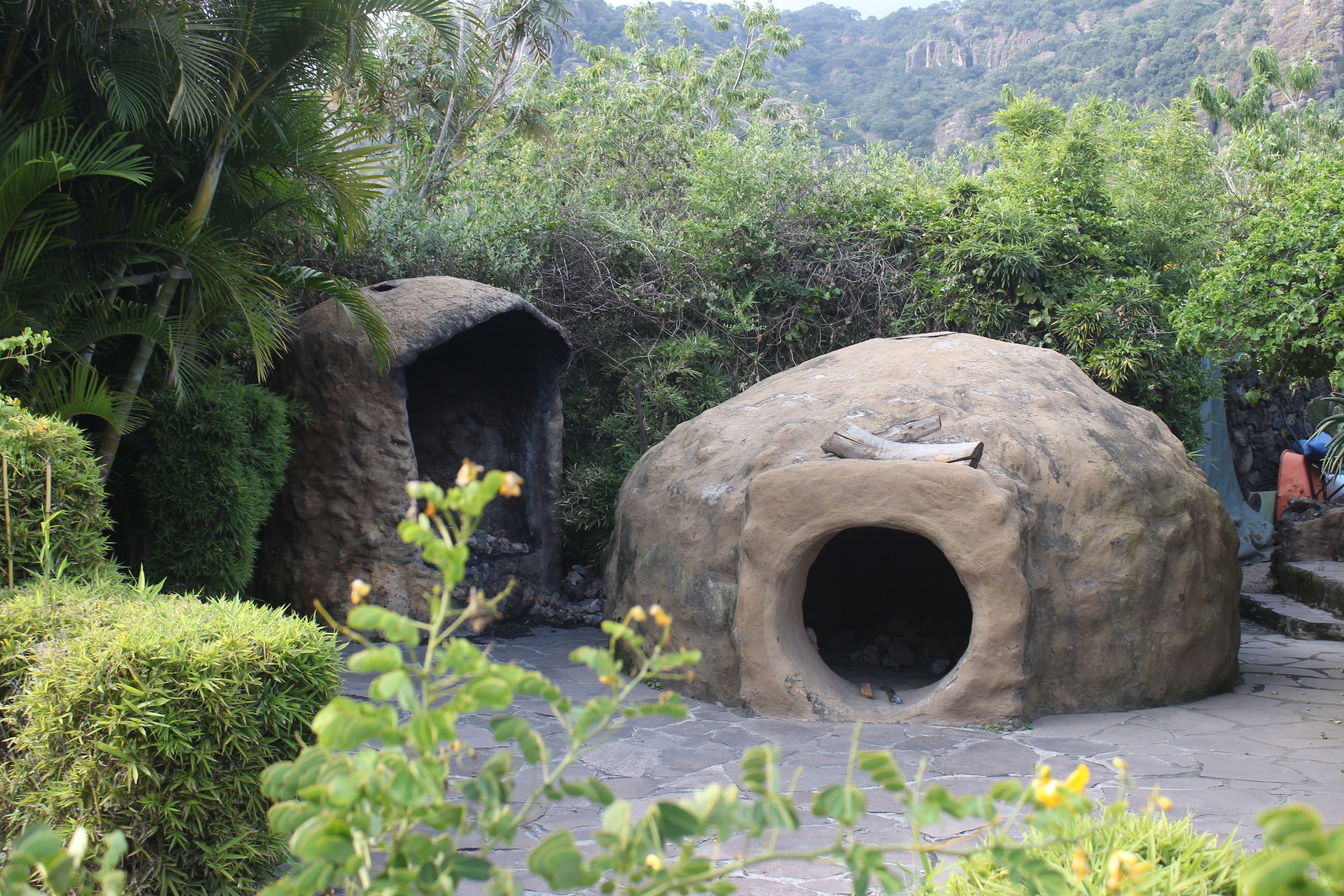 couples treatment room(s), hot springs/mineral springs, body treatments