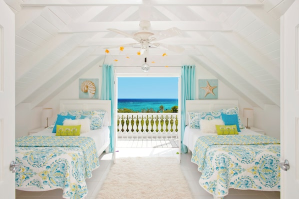 5 bedrooms, desk, iron/ironing board, free WiFi