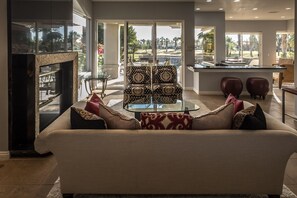 Interior - Oasis de Sol Luxury 4/bed4.5bath House, Private pool (La Quinta)