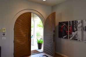 Interior - Oasis de Sol Luxury 4/bed4.5bath House, Private pool (La Quinta)