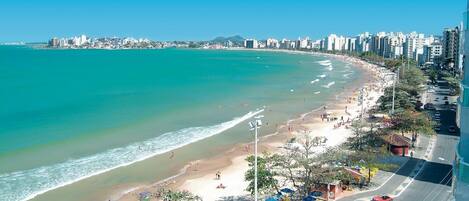 En la playa