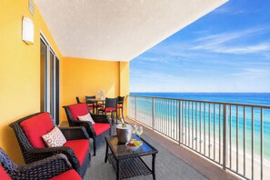 Property grounds - Beachfront Luxury • Free Beach Chairs • Huge Balcony • Quiet West End (Panama City Beach)