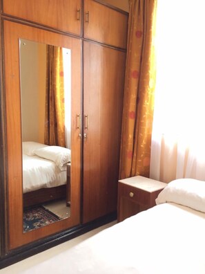 3 camere, ferro/asse da stiro, Wi-Fi gratuito, lenzuola