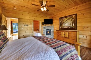 Room - Gatliburg Mansion | Best Views In The Smokies | 14 Full Suites (Gatlinburg)