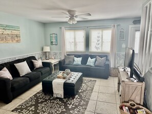 تلفزيون ذكي، ألعاب للصغار