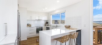 Suited for multiple families to enjoy a slice of Port Fairy