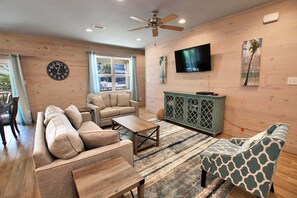 TV - Koastal Kabana- Your Beach Trip is Calling. Book Today! (Gulf Shores)