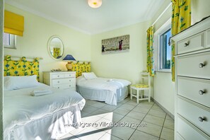 3 Schlafzimmer, Zimmersafe, Bügeleisen/Bügelbrett, kostenloses WLAN