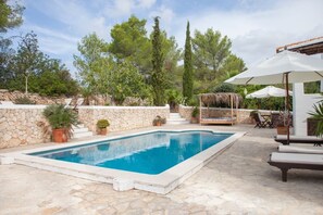 Pool - finca el retiro Ibiza, luxury villa in rustic environment for 8 people (Santa Eulària des Riu)