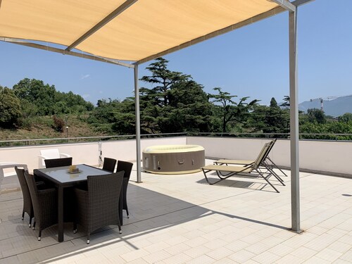 Large Rooftop Apartment overlooking the ruins of Pompeii,