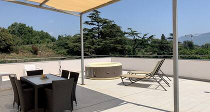 Large Rooftop Apartment overlooking the ruins of Pompeii,