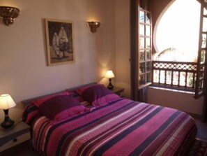 3 bedrooms, iron/ironing board, travel cot, free WiFi - VILLA- MARRAKECH PALMARAIE,with swimming pool and tennis court (Marrakech)