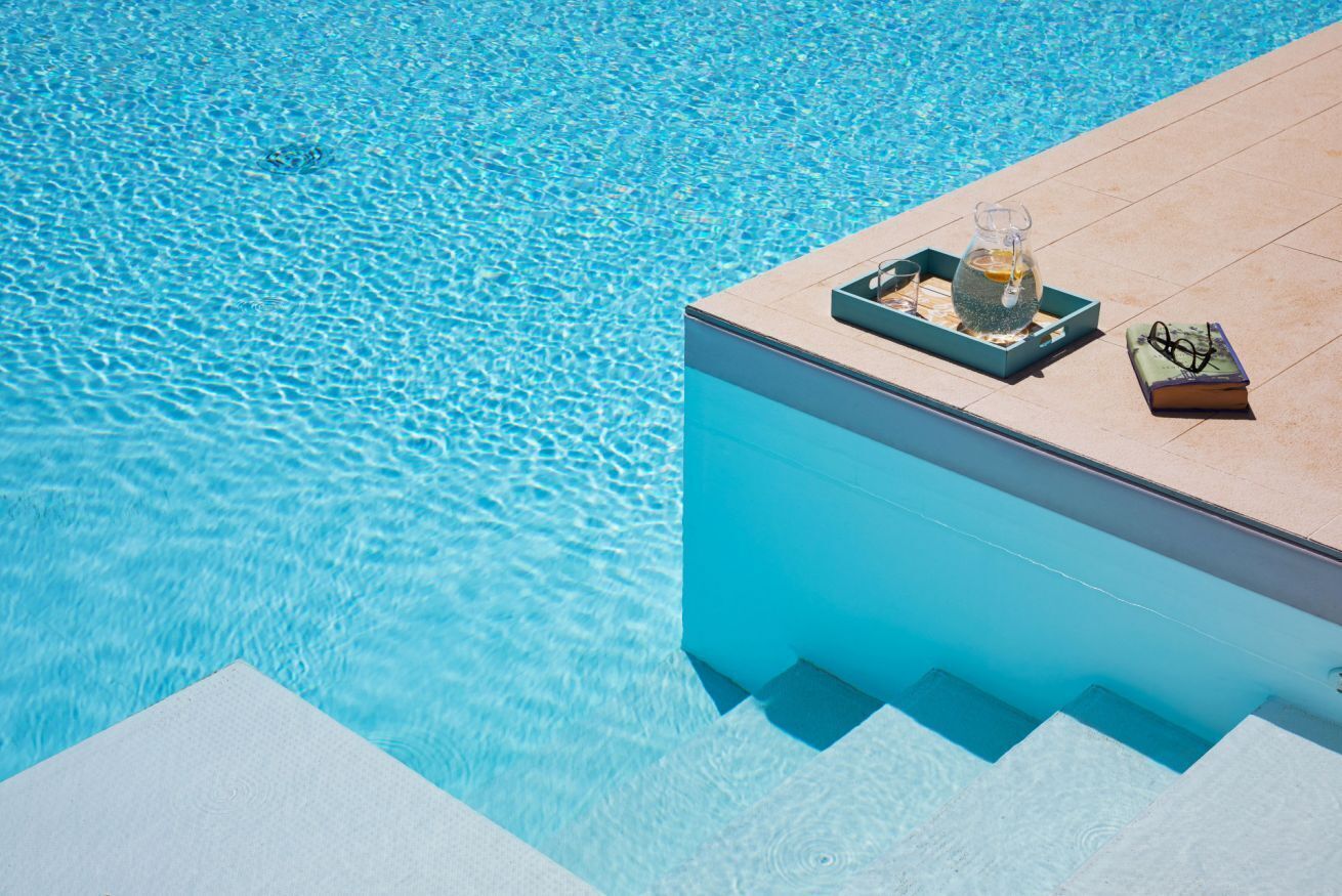 Et oppvarmet basseng