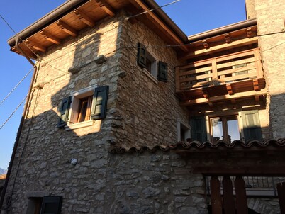 cottage in the countryside in a quiet village for a relaxing holiday