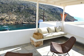 Terrace/patio - Spectacular and Charming House in Sifnos Keronissos Village (Sifnos)