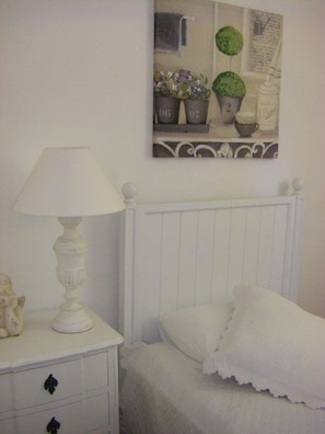 2 bedrooms