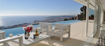 House Nirvana - Luxury Penthouse