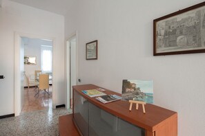 Interior - Holiday Home Grecale, with sea view (Levanto)
