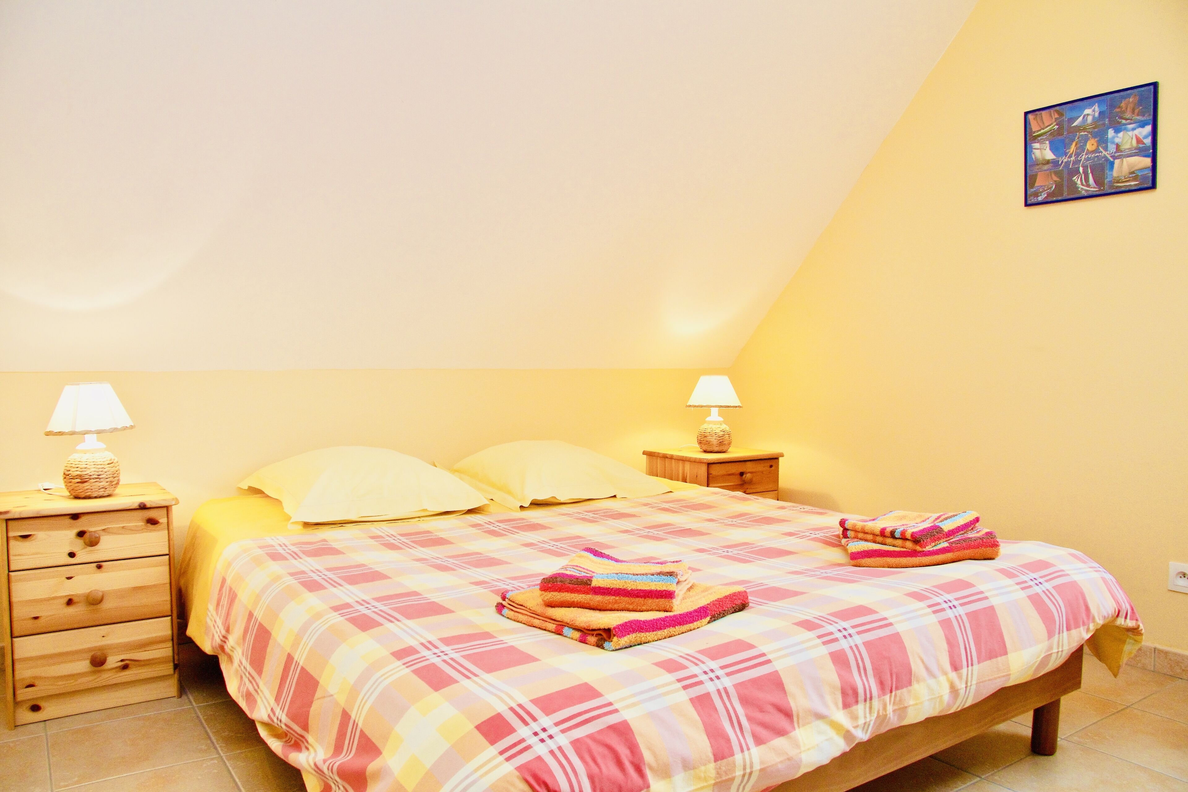 1 bedroom, iron/ironing board, free WiFi