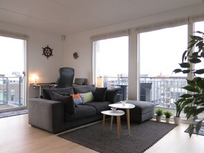 TV, DVD player, stereo - City Apartment in Copenhagen with 1 bedrooms sleeps 2 (Copenhagen)