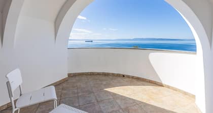 Amazing home in Kostrena
