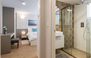 1 Schlafzimmer, Zimmersafe, kostenloses WLAN, Bettwäsche