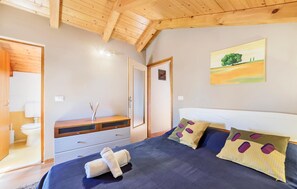 1 chambre, Wi-Fi gratuit, draps fournis