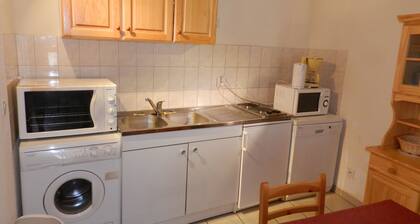 Apartamento 2/4 personas 45 m2 en una casa con entrada independiente