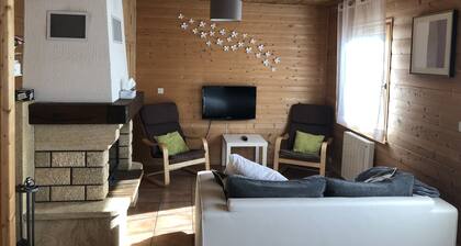 Independent wooden chalet