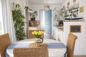 Dining - Romantic cottage with private heated pool - 2 pers - Bassin d'Arcachon (Lanton)