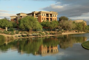 Exterior - Westin Kierland Luxury Villa -1BR with Resort Access, (Scottsdale)