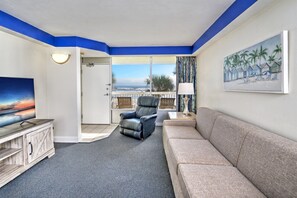 Fernseher, Stereoanlage