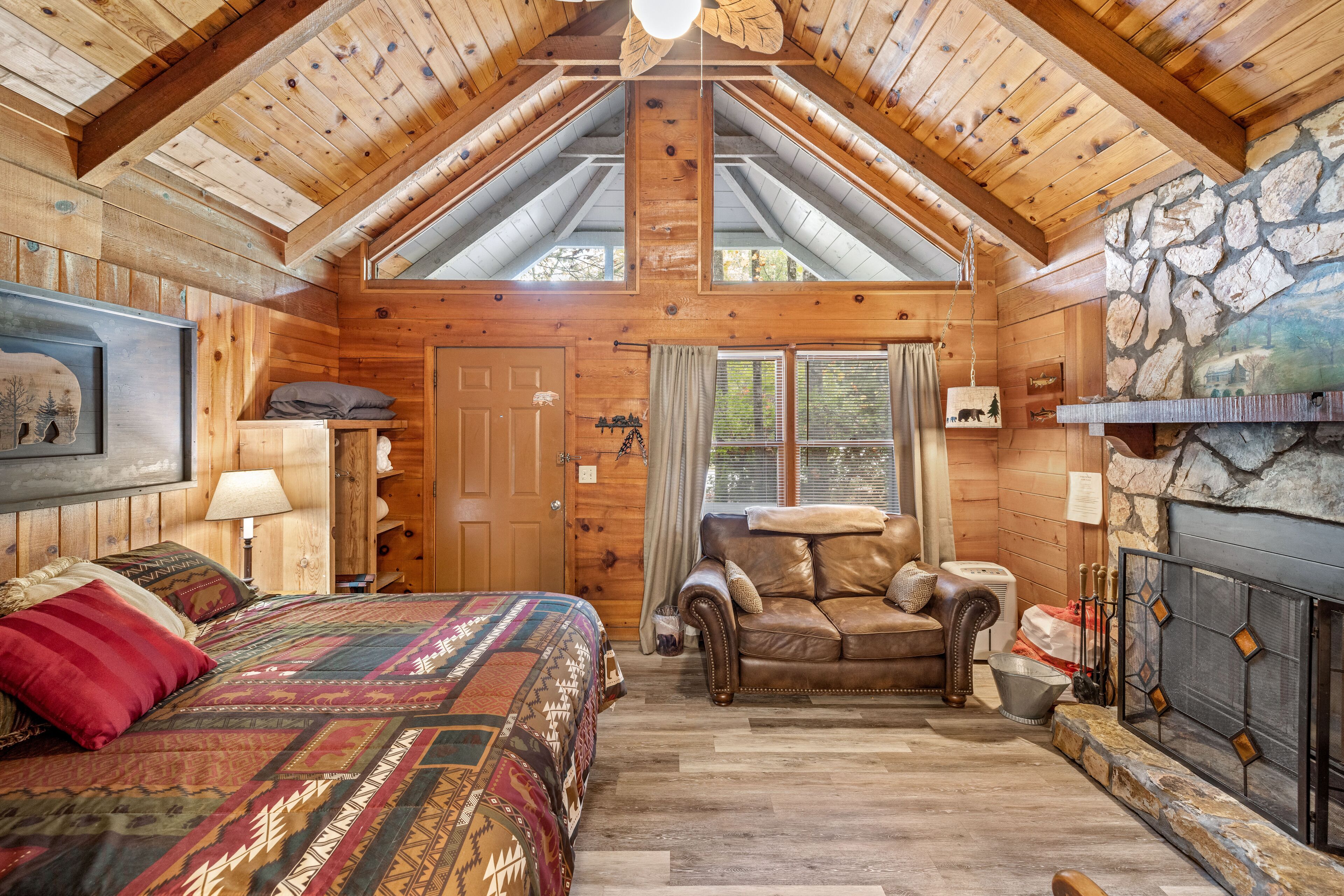 1 soverom, wi-fi (inkludert) og sengetøy