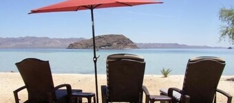 Beach Front Villa - Pets Allowed