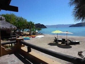 Property grounds - Beach Front Villa - Pets Allowed (Mulege)