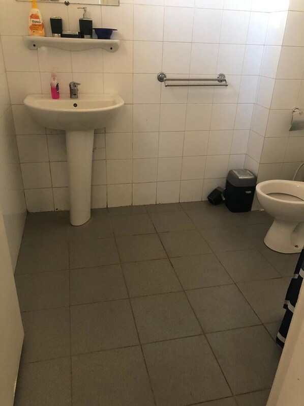 Appartamento Standard, 1 letto matrimoniale | Bagno | Doccia, asciugamani