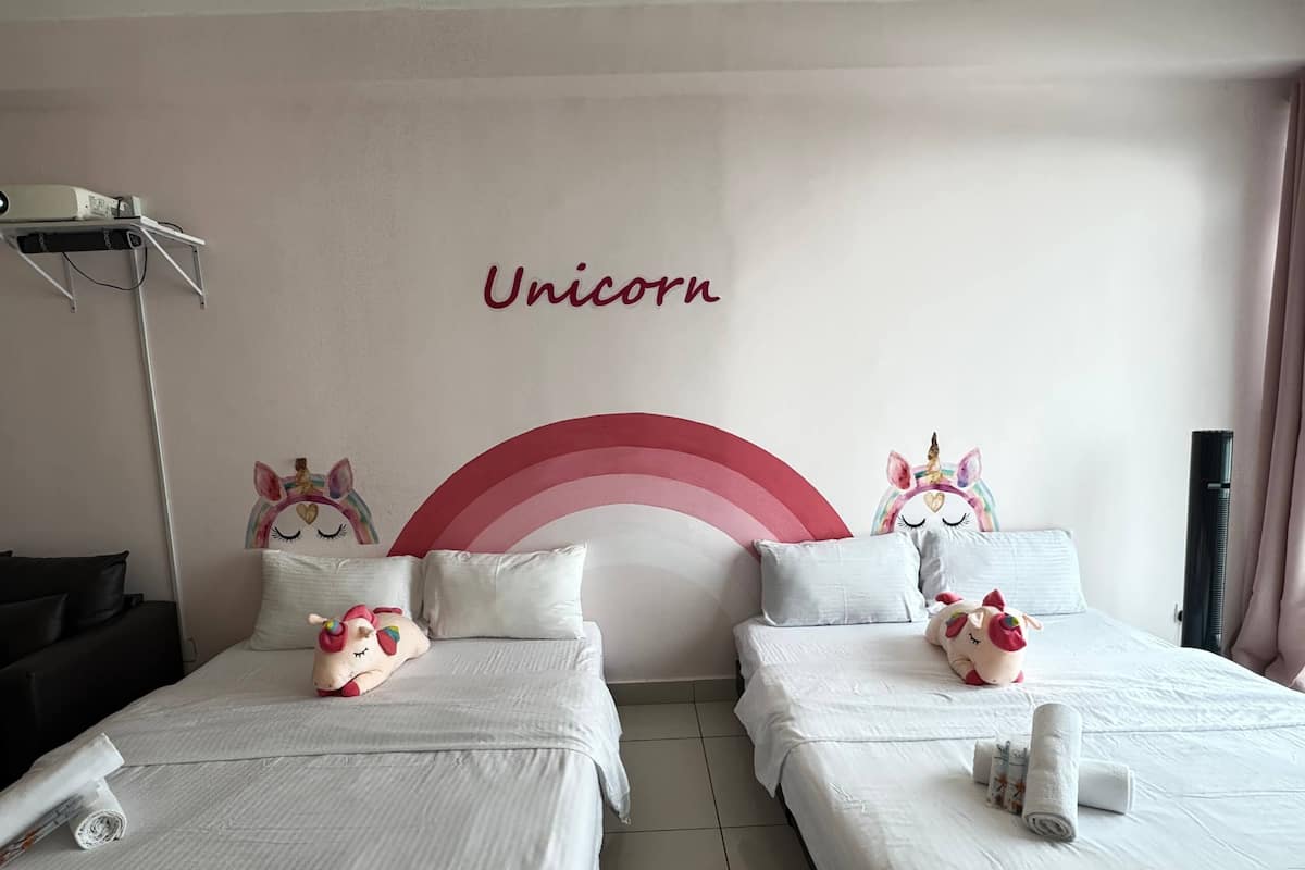 Near Tebrau Studio 2 Queen Beds, Unicorn Theme | Individually decorated, individually furnished, blackout curtains