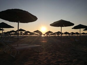 Beach nearby - Hotel Nanni Garni (Rimini)