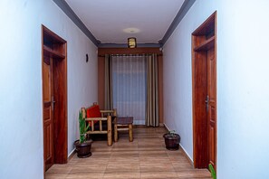 Quarto luxo | Área de estar | TV de tela plana
