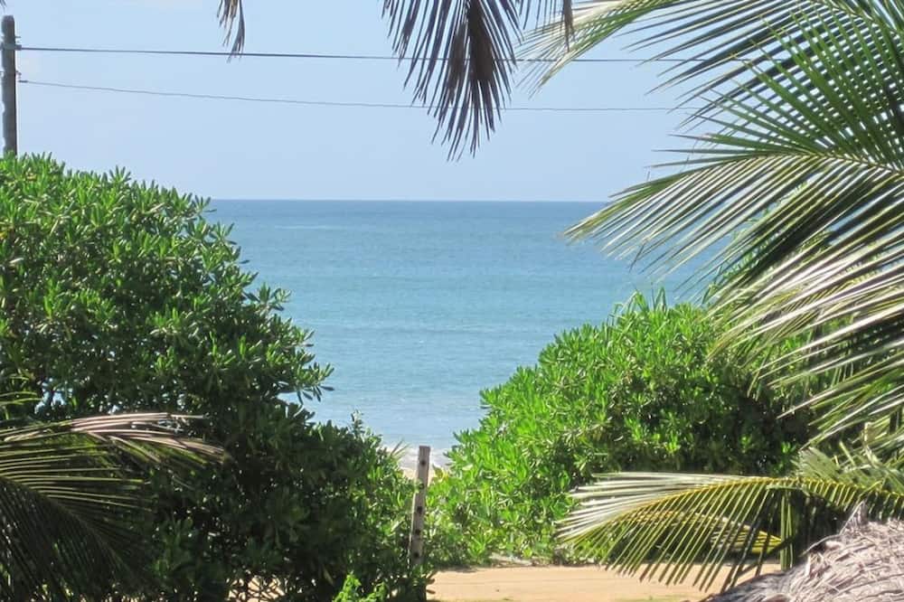 Beach Lagoon Guest House