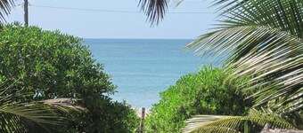 Beach Lagoon Guest House