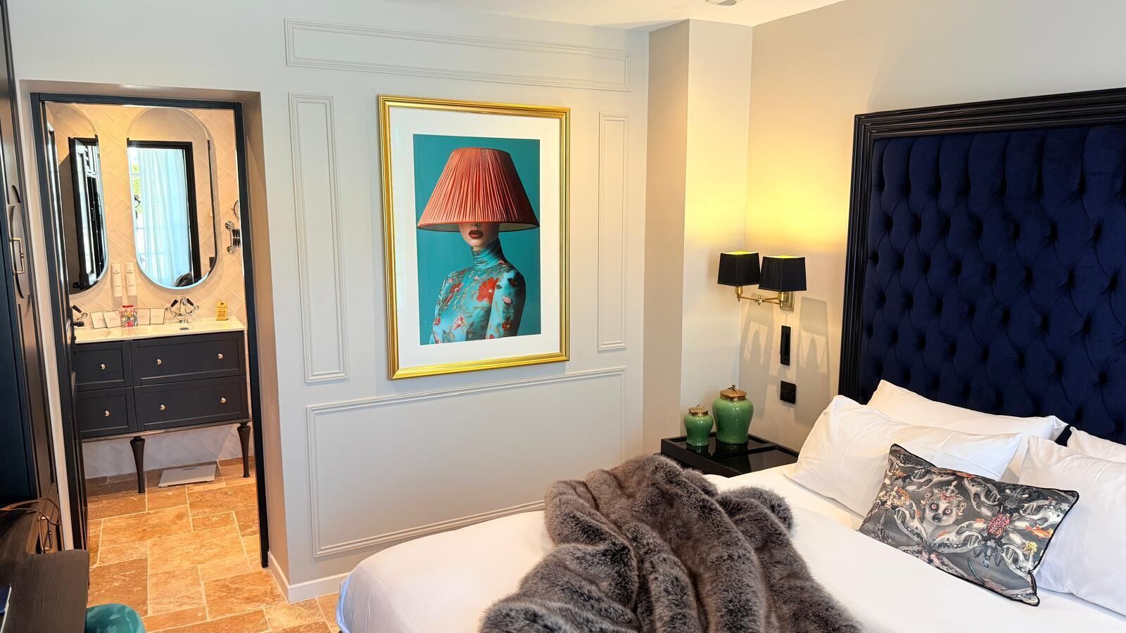 ملاءات إيطالية من طراز فريتي وأغطية فراش متميزة وألحفة محشوة بالريش