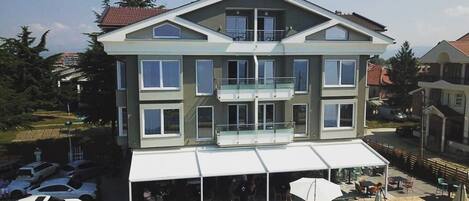 Overnatningsstedets facade