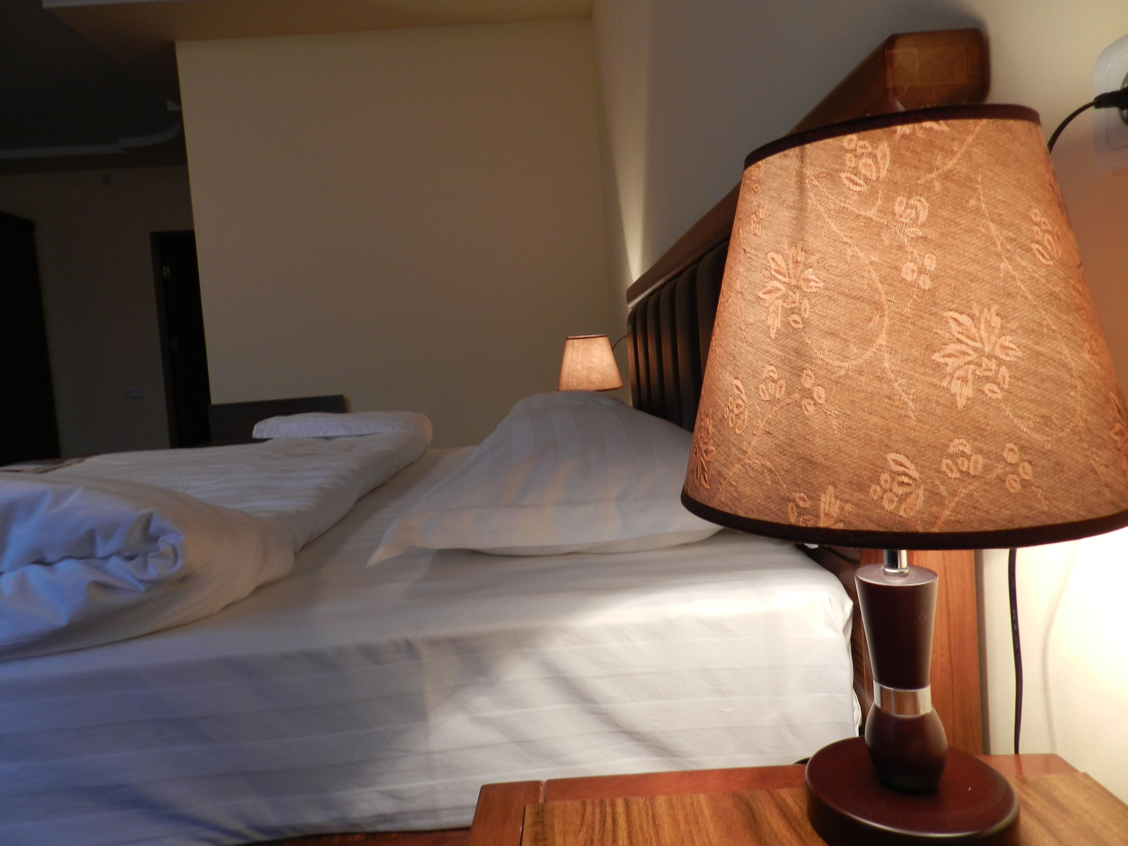 Egyptian cotton sheets, premium bedding, in-room safe, desk